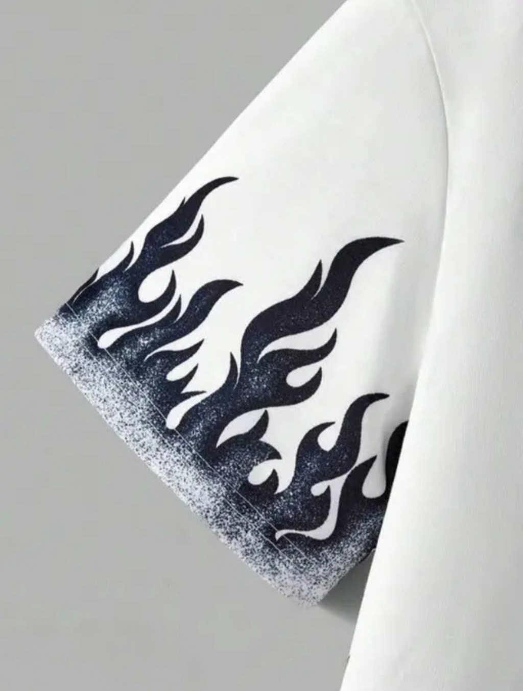 "Legendary Flame Oversized T-Shirt – Streetwear Edition"